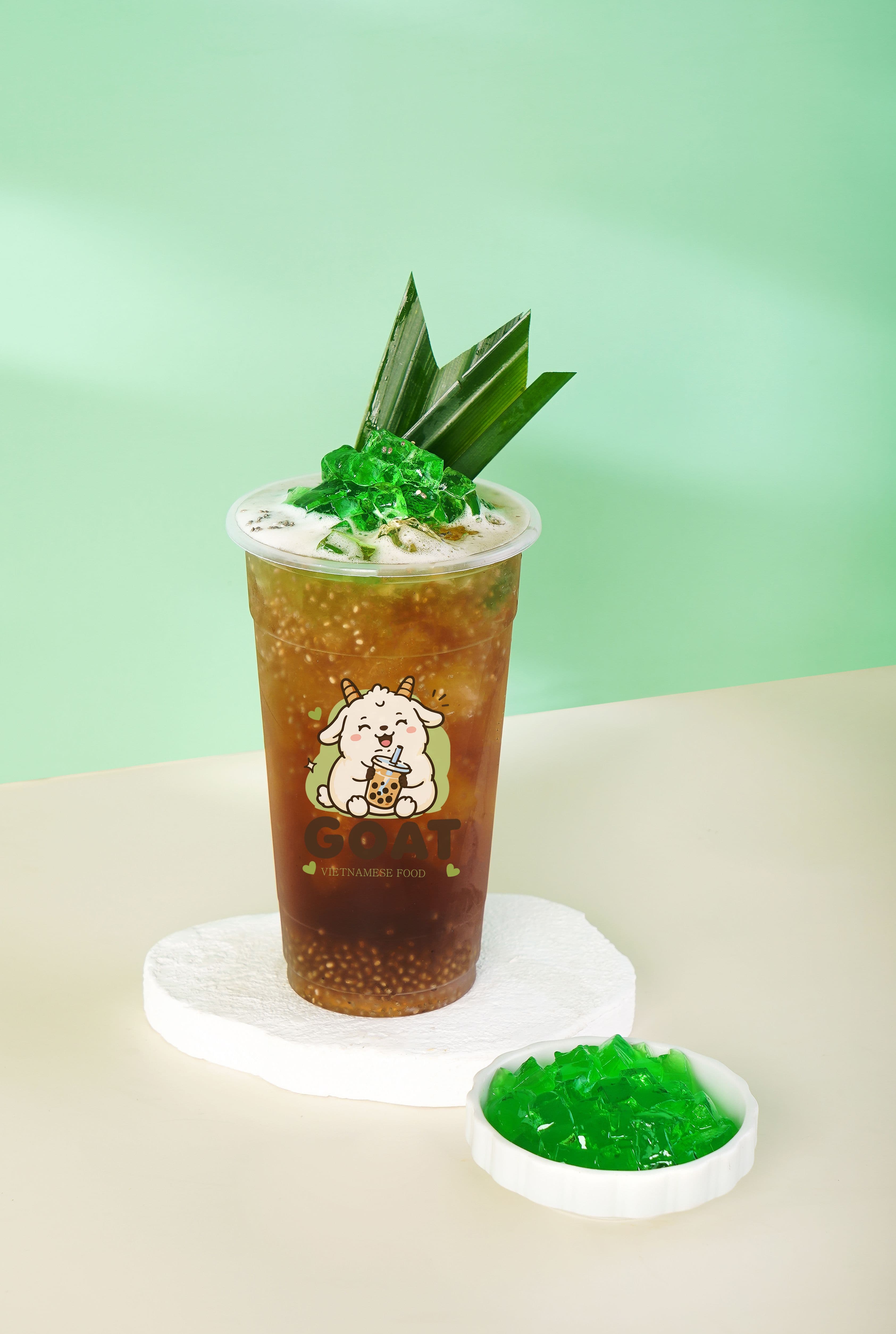 Olong lá dứa hạt chia 